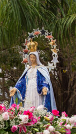 Santa Maria in garden